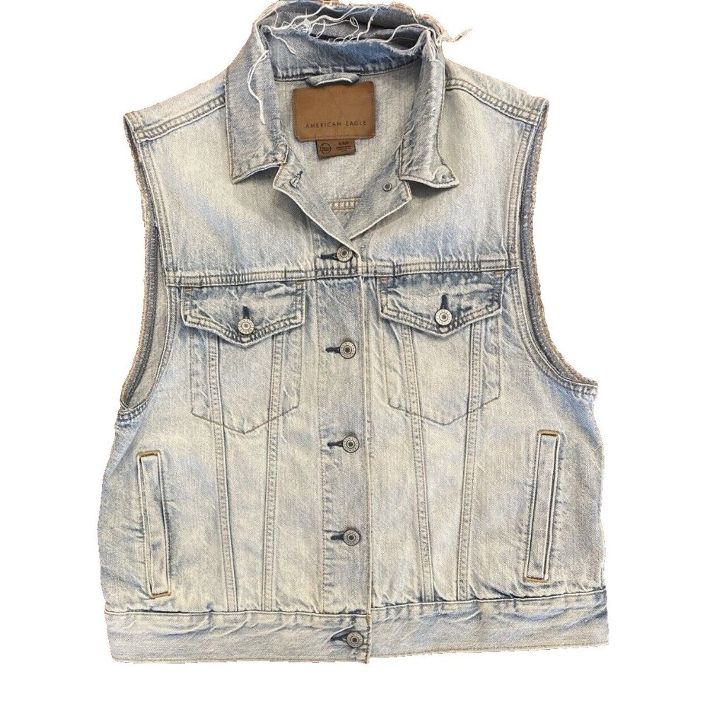 AEO Distressed Light Blue Jean Vest with 1980's Stone Wash Vibe Sz Medium